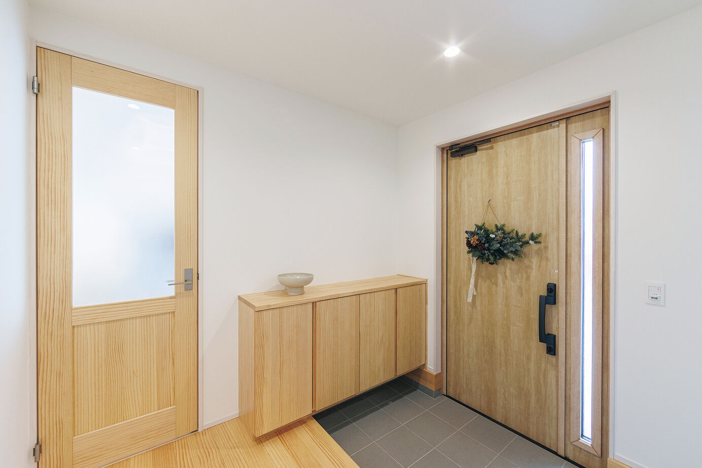 「完全フル装備の家」富士住建 【家事ラク・子育て/自然素材/2000万円台】木の感触が心地よく、インテリアが映えるフル装備住宅の建築実例画像6