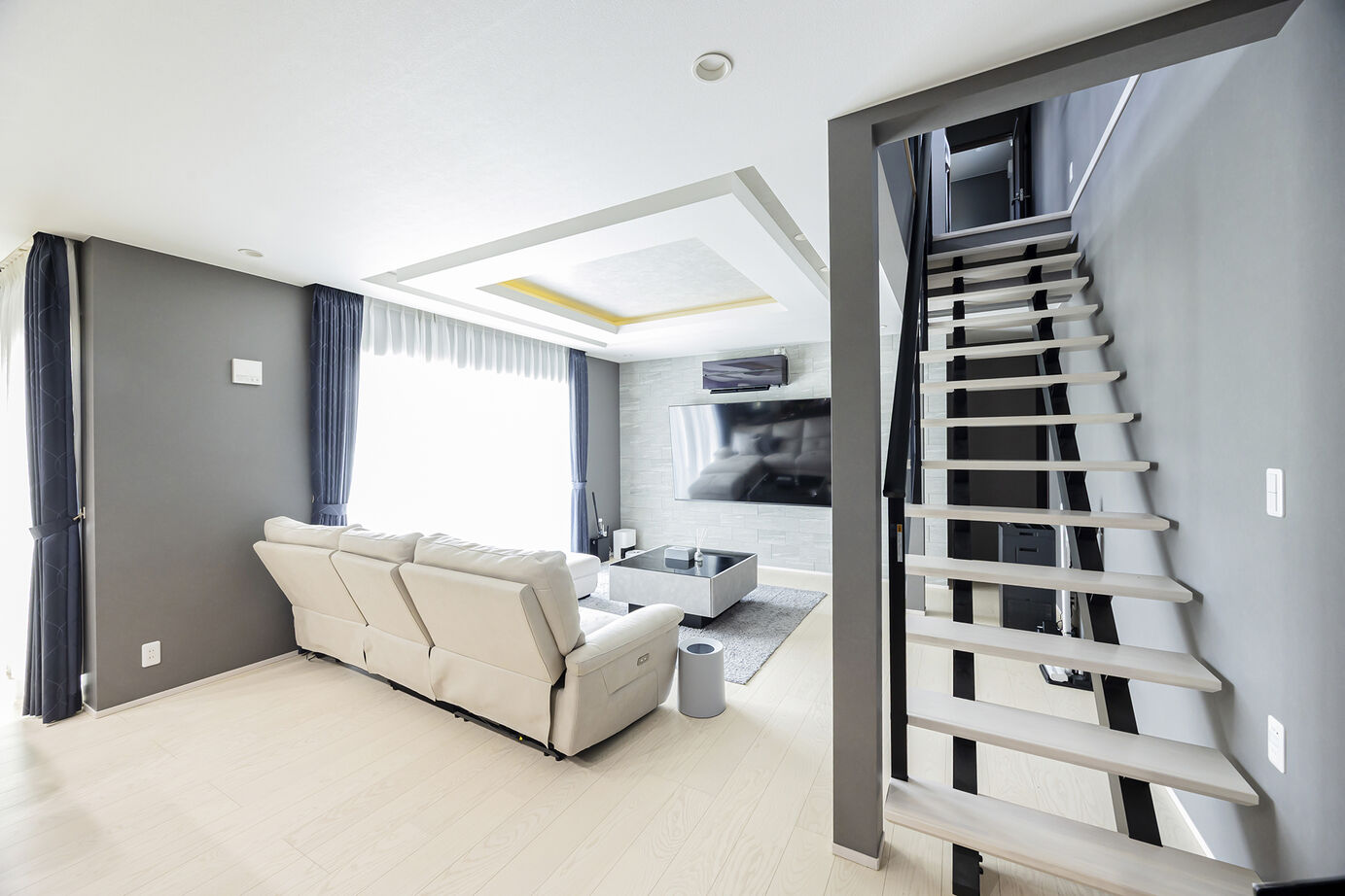 「完全フル装備の家」富士住建 【家事ラク・子育て/間取り図有】ホテルライクな空間で子育てが楽しめるフル装備住宅の建築実例画像2