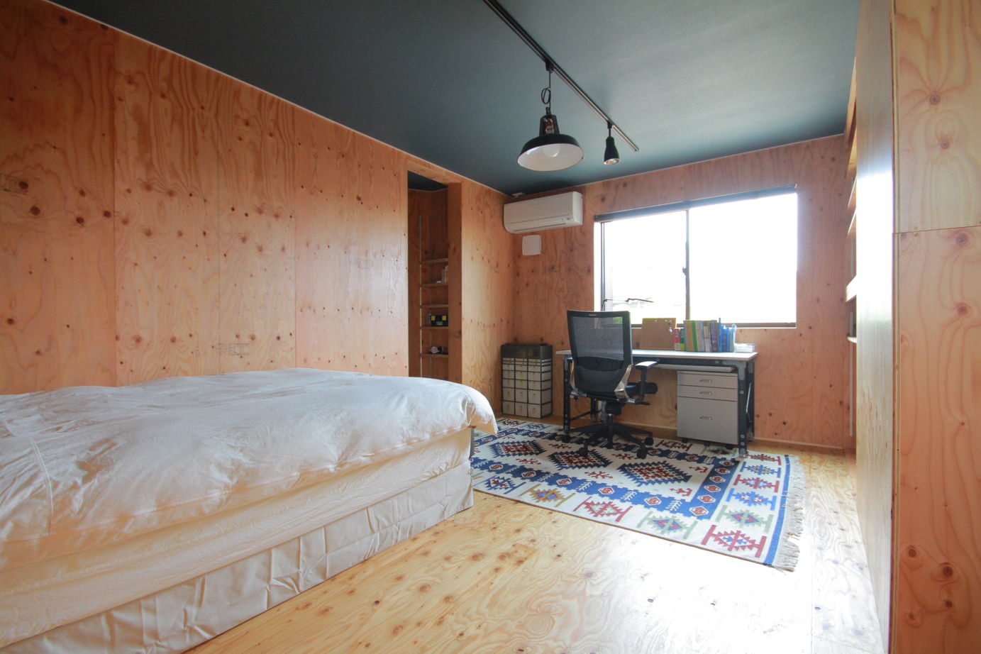 アサヒアレックス 天気の良い日も雨の日も　表情の違いを楽しめる住まいの建築実例画像8