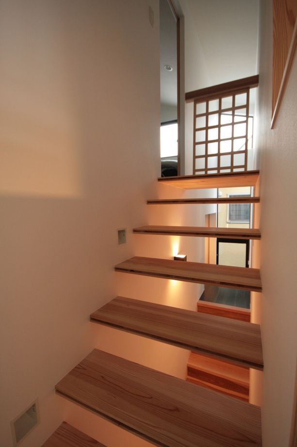 アサヒアレックス あたたかな灯りが広がる和洋折衷な住まいの建築実例画像8