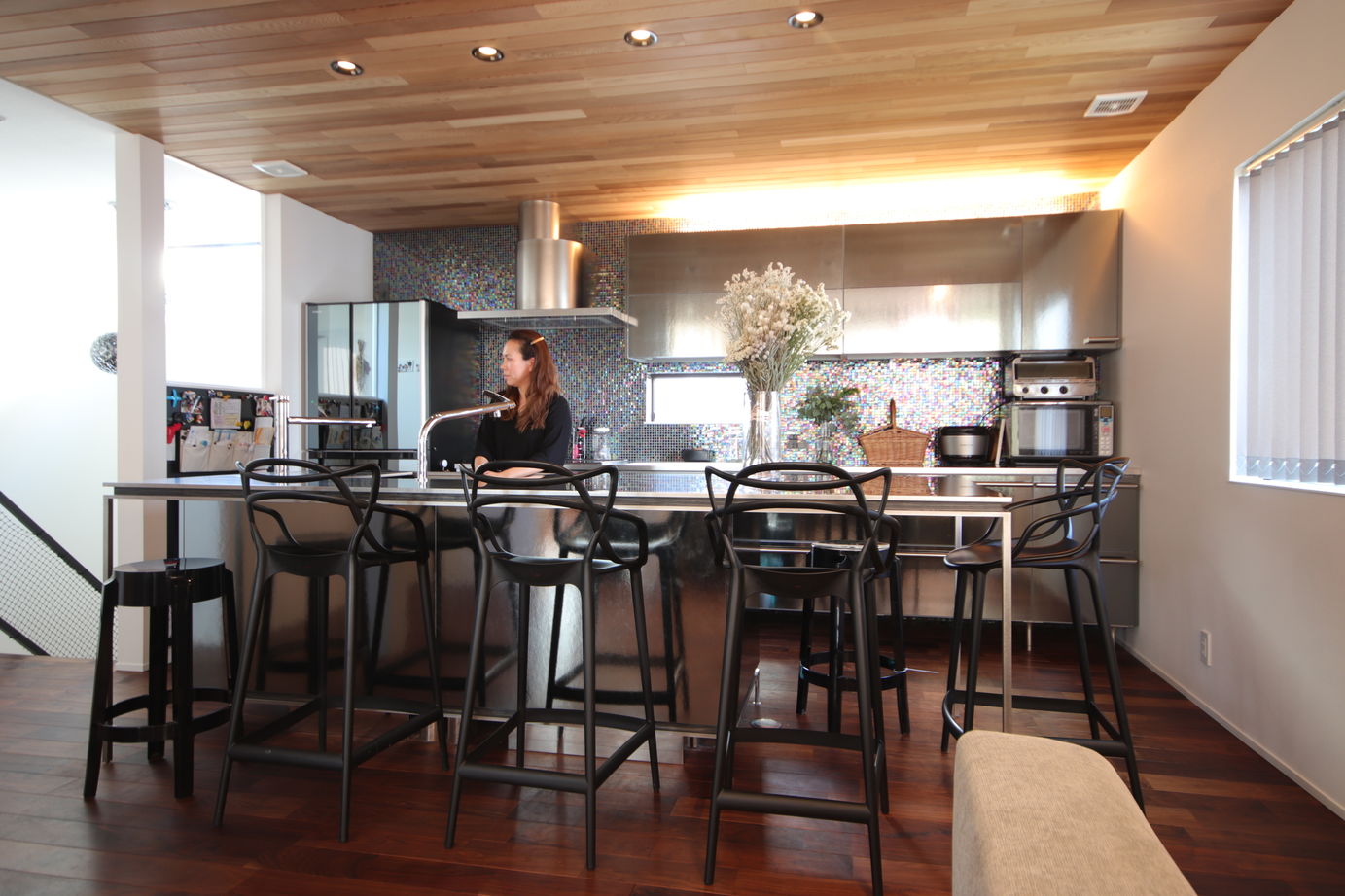 アサヒアレックス 自然素材をふんだんに活かした優雅な家の建築実例画像3