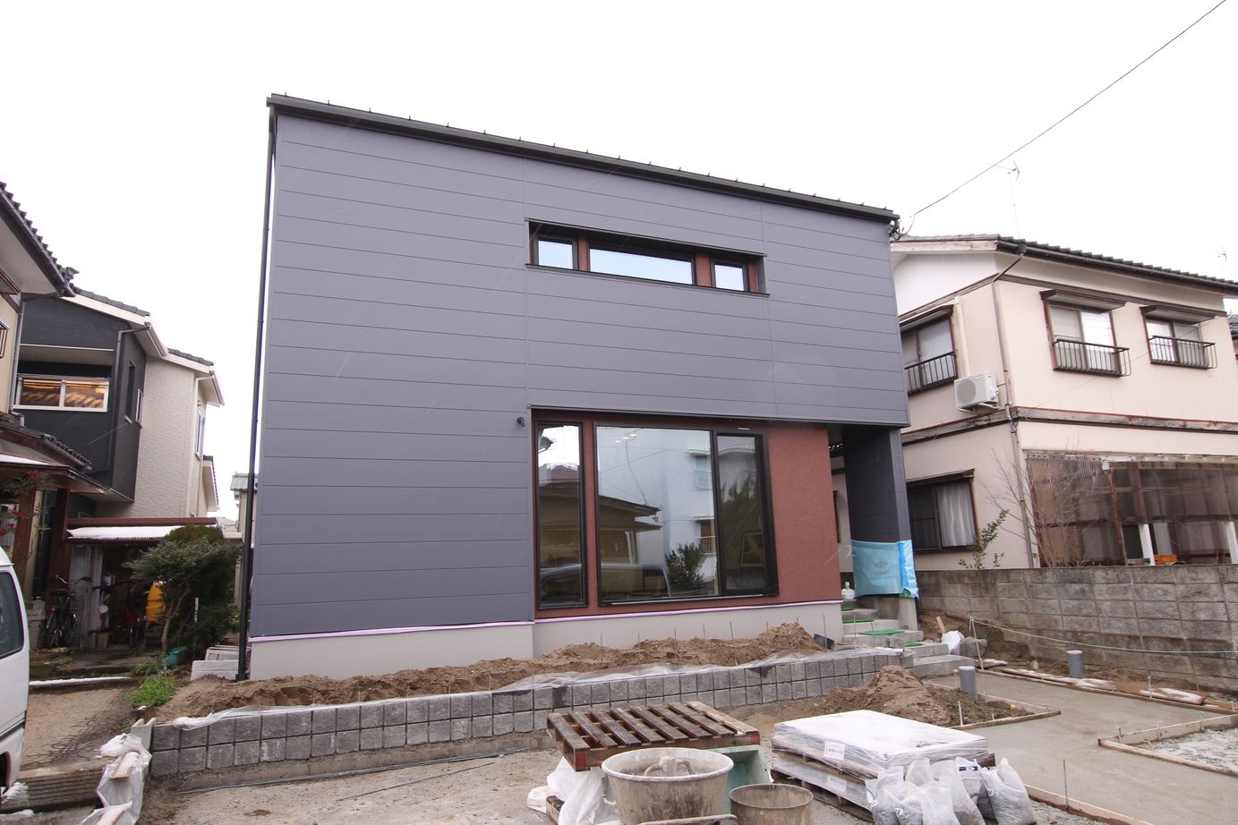 アサヒアレックス 落ち着きのあるシックな暮らしの建築実例画像10