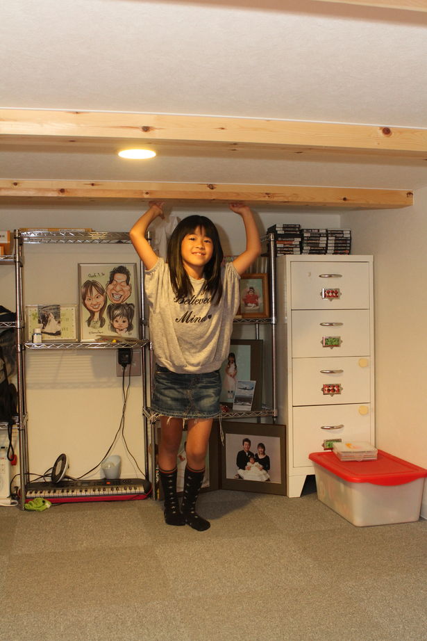 アサヒアレックス 【本体価格2870万円】スキップフロアで空間活用。家中で温度差の少ない高性能住宅だから叶う解放感の建築実例画像8