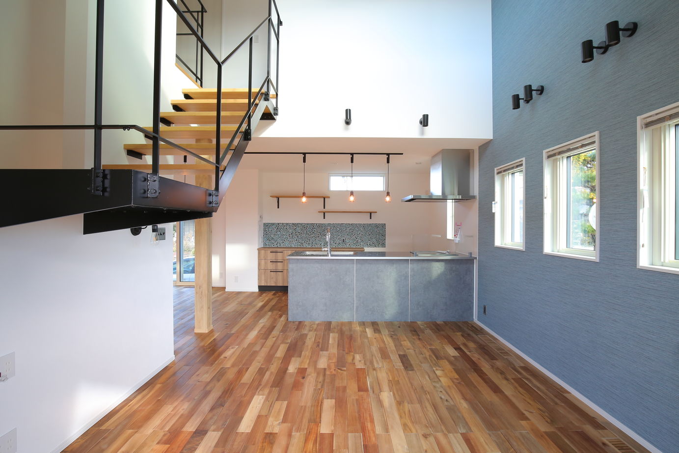 アサヒアレックス 毎日を楽しくするサーファズハウスの建築実例画像4