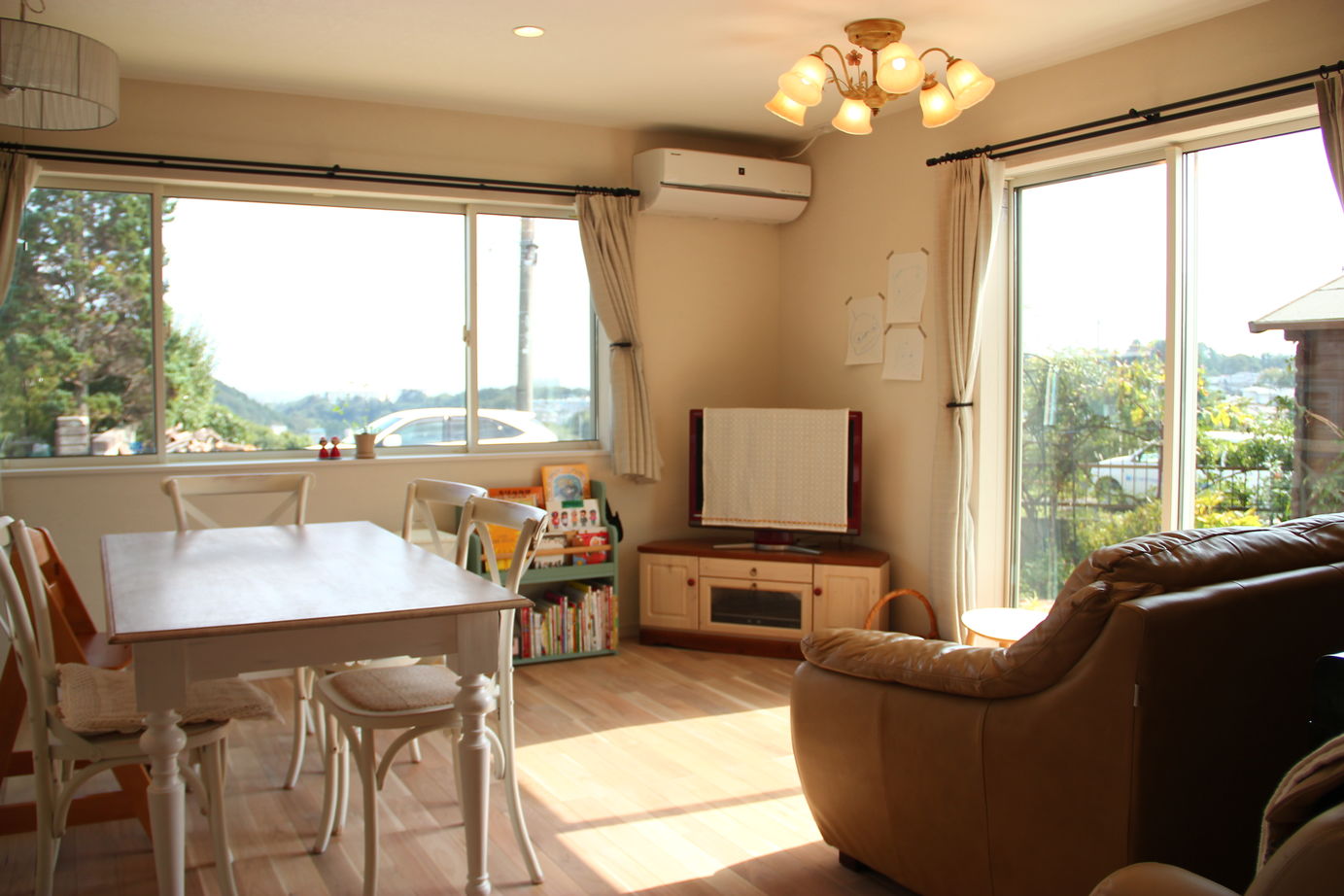 アサヒアレックス おとぎ話のようなメルヘンなお家の建築実例画像3