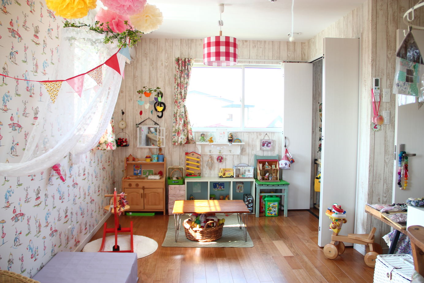 アサヒアレックス おとぎ話のようなメルヘンなお家の建築実例画像6