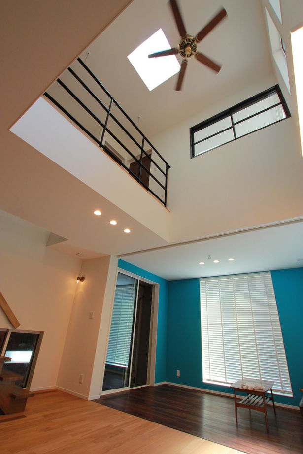 アサヒアレックス 海を感じるこだわりのデザインハウスの建築実例画像1