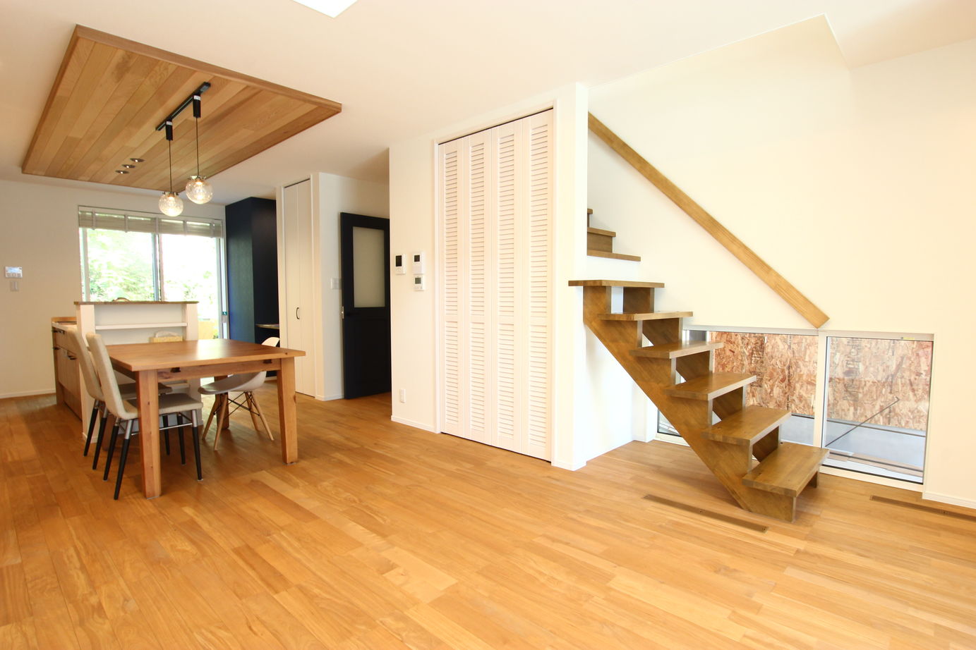 アサヒアレックス 海を感じるこだわりのデザインハウスの建築実例画像6