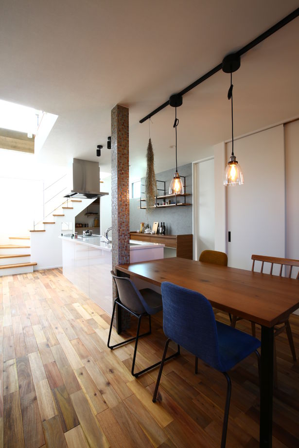 アサヒアレックス 適材適所にちりばめられた収納もオシャレに彩る家の建築実例画像7