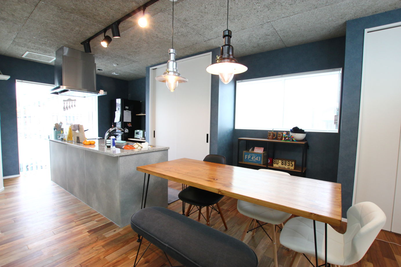 アサヒアレックス 人があつまり、いつでも笑い声のあふれる家の建築実例画像6