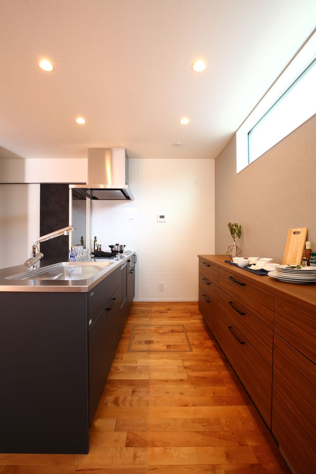 アサヒアレックス こだわり動線でいつも家族を感じられる家の建築実例画像3