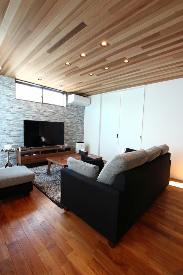 アサヒアレックス ナチュラルモダンな上質感のある家の建築実例画像3