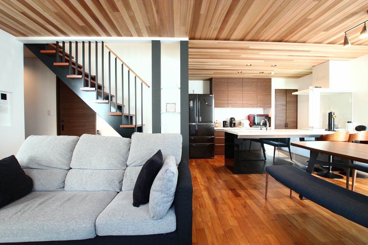 アサヒアレックス ナチュラルモダンな上質感のある家の建築実例画像4