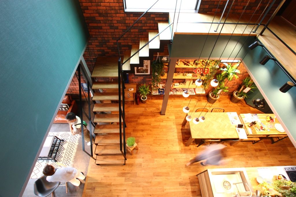 アサヒアレックス 【本体価格2000～2500万円】本物の素材でアンティーク感のあるインダストリアルデザインの建築実例画像7