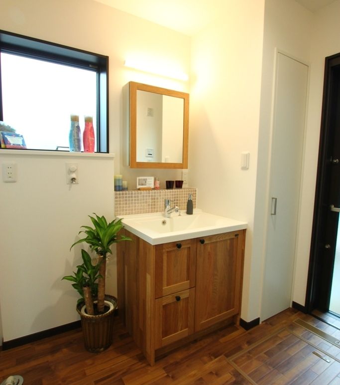 アサヒアレックス 【本体価格2000～2500万円】本物の素材でアンティーク感のあるインダストリアルデザインの建築実例画像9