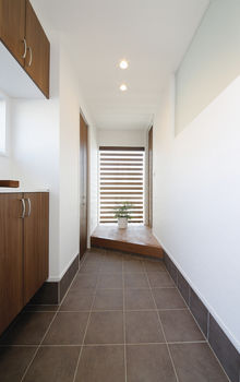 アサヒアレックス 【本体価格3,100万円】趣味や団らんを楽しむ屋上庭園と、カフェのような北欧風リビングのある家の建築実例画像3