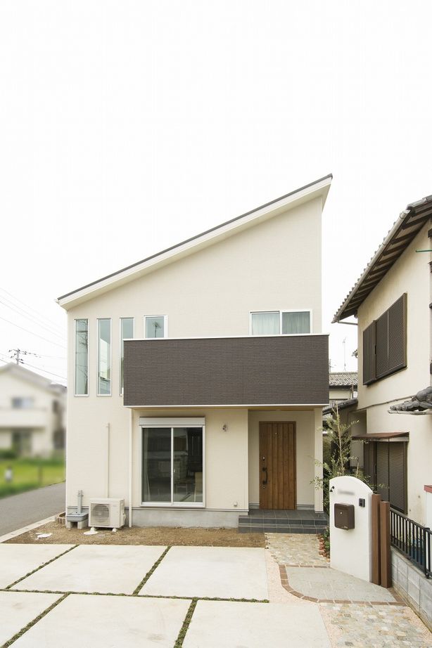 アサヒアレックス 【2000万円～2500万円台/30坪台】住むほどに味わい深まる、北欧モダンのデザイン住宅の建築実例画像2