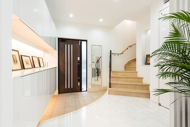 ハウステックス 【30坪台|ガレージ|バルコニー】表情豊かな外観デザイン。海外のオープンスタイルを採用した開放的な家の建築実例画像6