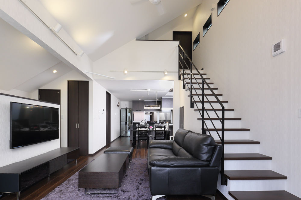 ハウステックス 【30坪台|2階建て】20帖の大空間リビングが魅力。憧れのアウトドアリビングで暮らしを愉しむ住まいの建築実例画像3