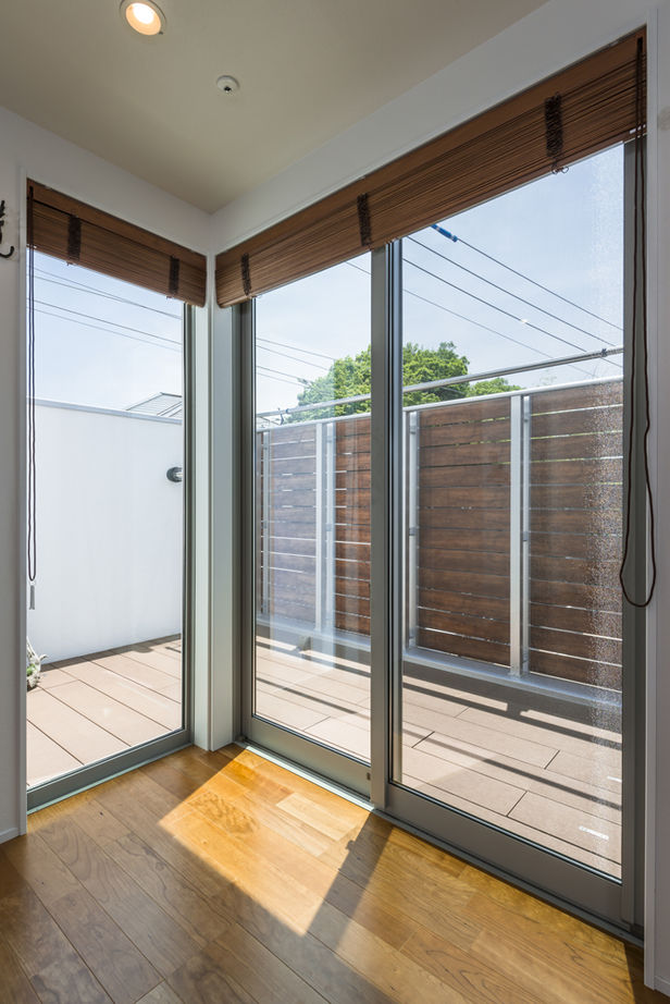 ハウステックス 【20坪台/2階建て/旗竿地】光と風を取り込む、好きを詰め込んだお洒落なブルックリンスタイルの住まいの建築実例画像6