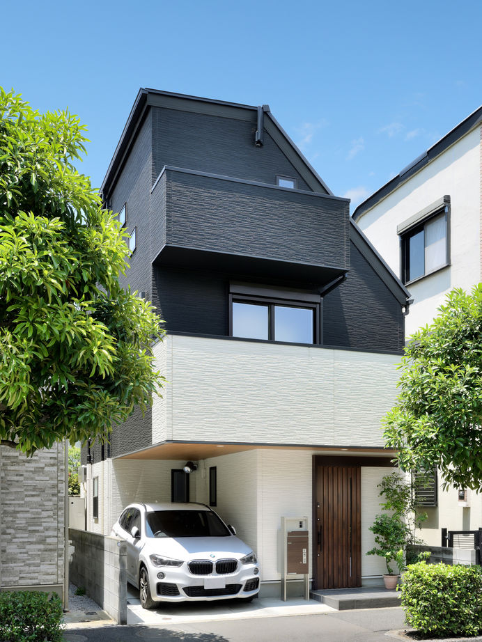 ハウステックス 【4000万円～|20坪台|狭小地|地下室】音楽やアクアリウムなど趣味を楽しむ。開放的な2階リビングが魅力の家の建築実例画像2