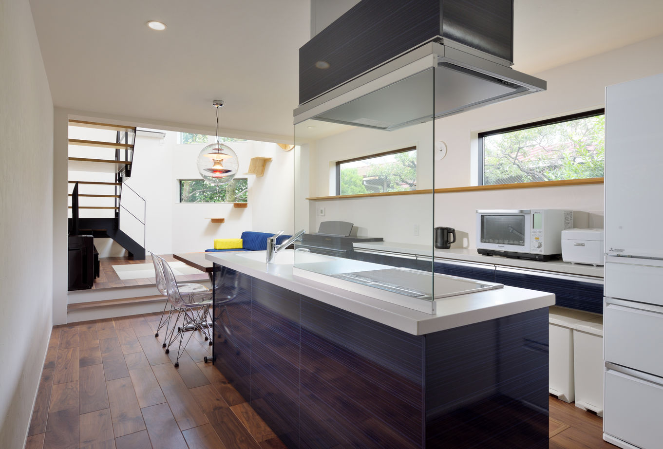 ハウステックス 【2000万円台|20坪台|間取り|2階建て】楽しさと光に満ちたスキップフロアの家。陽だまりの空間で家族団らんの建築実例画像7