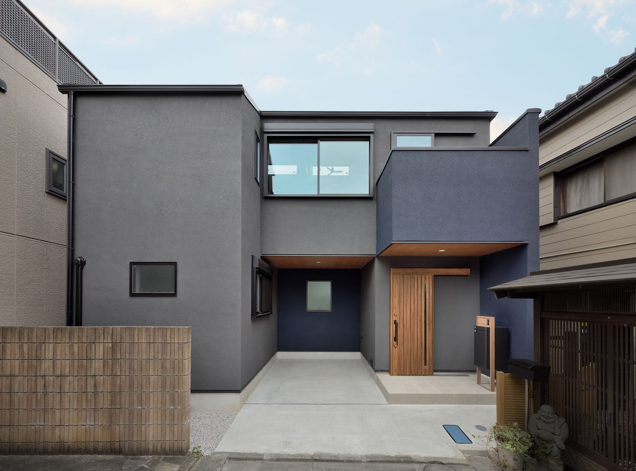 ハウステックス 【2000万円台/2階LDK/勾配天井】北欧テイストのデザインが心地いい空間。桜並木を望む大きな窓がある家の建築実例画像2