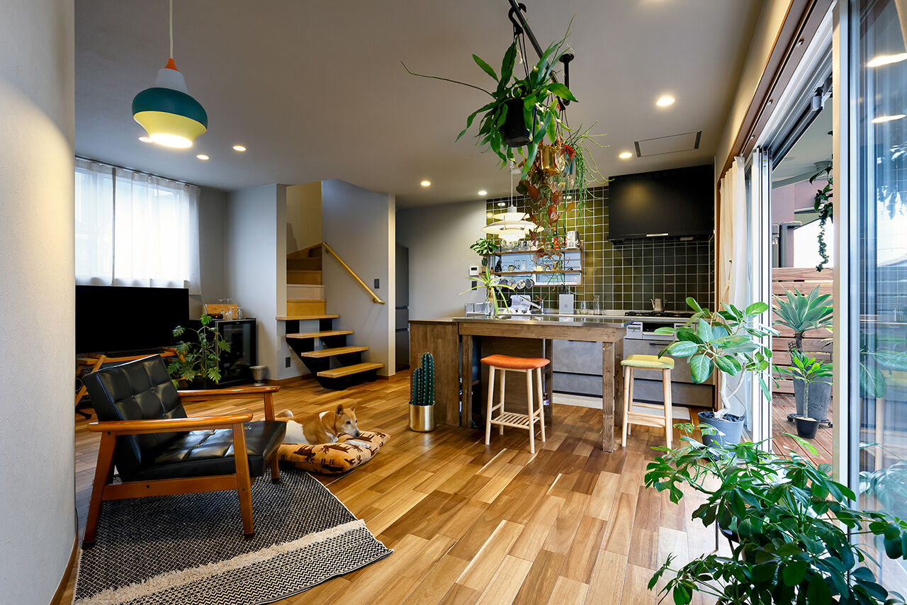 ハウステックス 【3000万円台/20坪台/2階建て/リメイク家具/SE構法】ペットと一緒にアウトドアリビングを愉しむ家の建築実例画像6