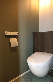 ヤマカ木材 【2000万円台・約25坪・2階建て・間取り図有り】狭小地×高級感/インテリアと設備にこだわった住まいの建築実例画像9