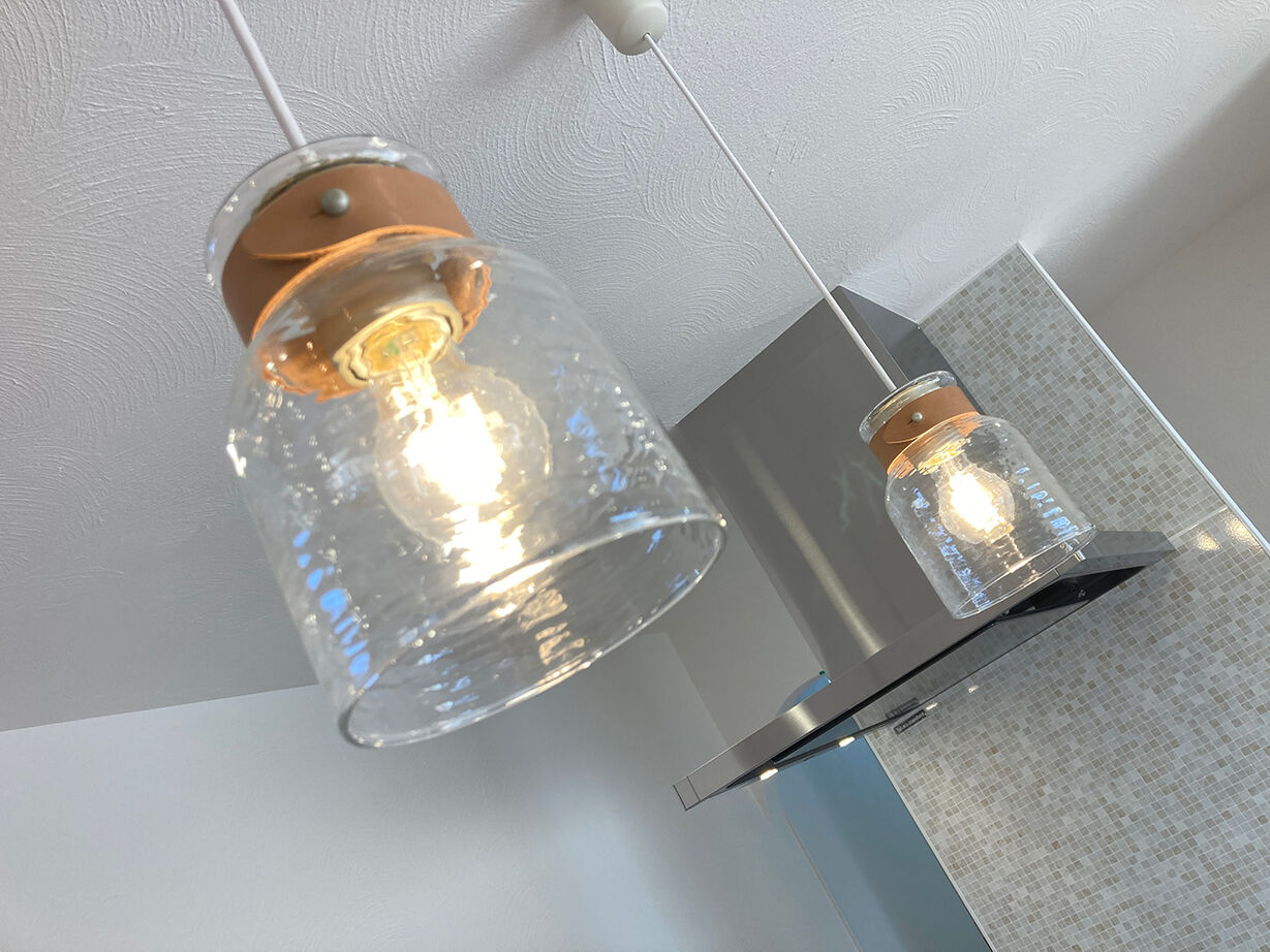 ヤマカ木材 【2000～2499万円/28坪/間取り図有】スキップフロア、勾配天井など広々空間！無垢材を使用した平屋の住まいの建築実例画像7