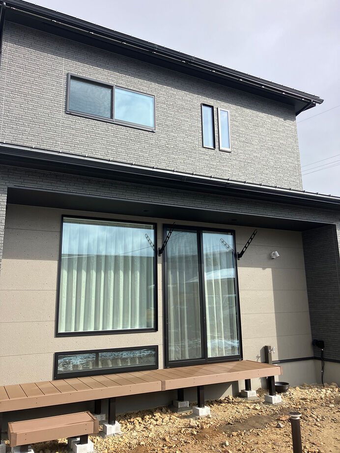 ヤマカ木材 【3500～3999万円/48.2坪/間取り図有】インナーガレージには趣味の車とバイク！楽しさと機能性がつまった家の建築実例画像10