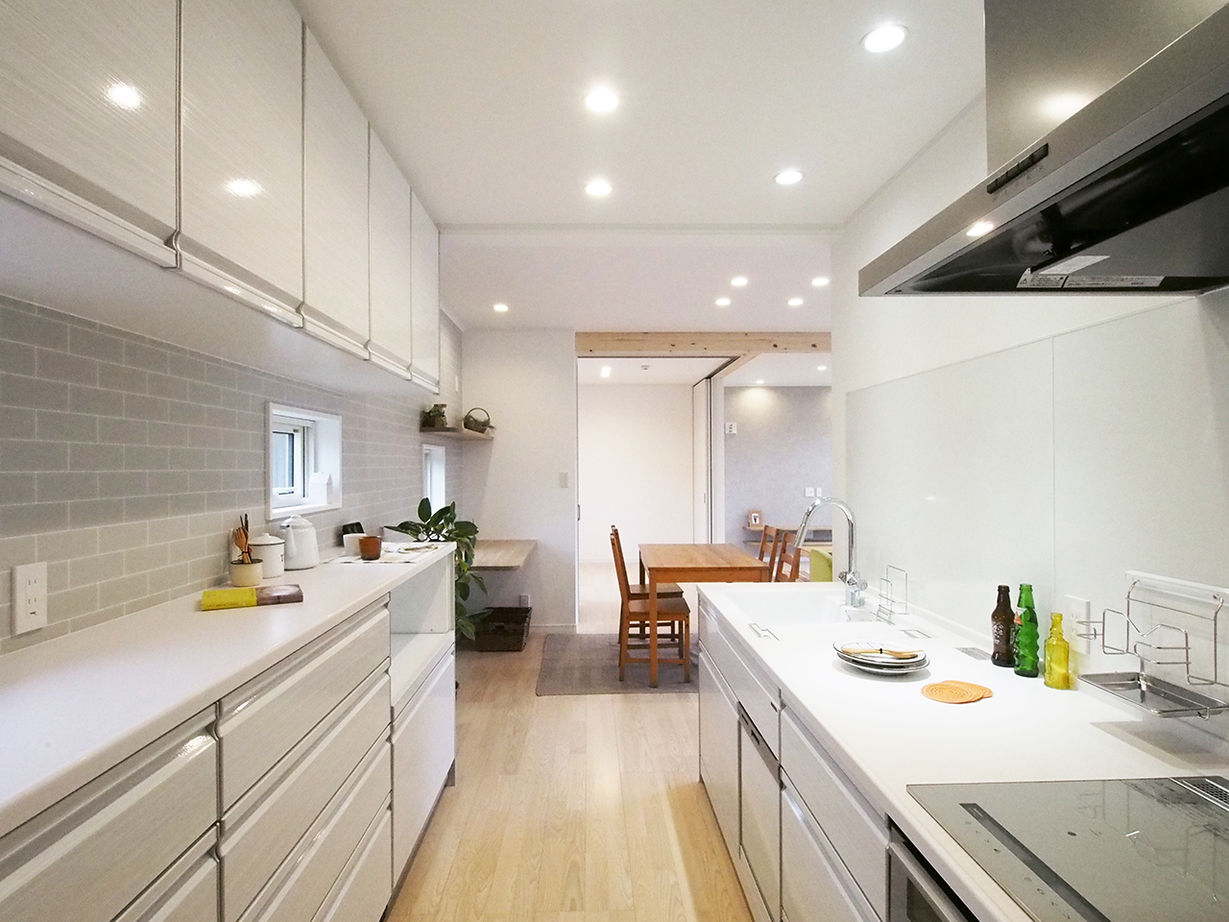 アオバクラフト 【1400万円台／間取図有】吹抜けとオープン階段で開放的！デザイン・高性能・ローコストのすべてが叶った家の建築実例画像5