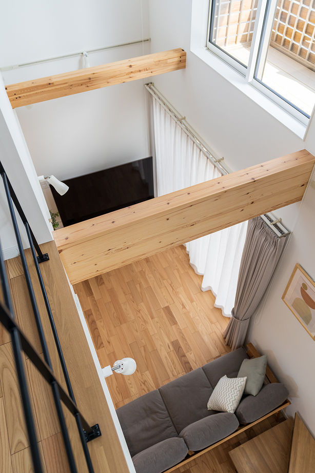 アオバクラフト 【本体価格1490万円】家族のつながりを大切にした、明るく開放的な吹き抜けのある住まいの建築実例画像9