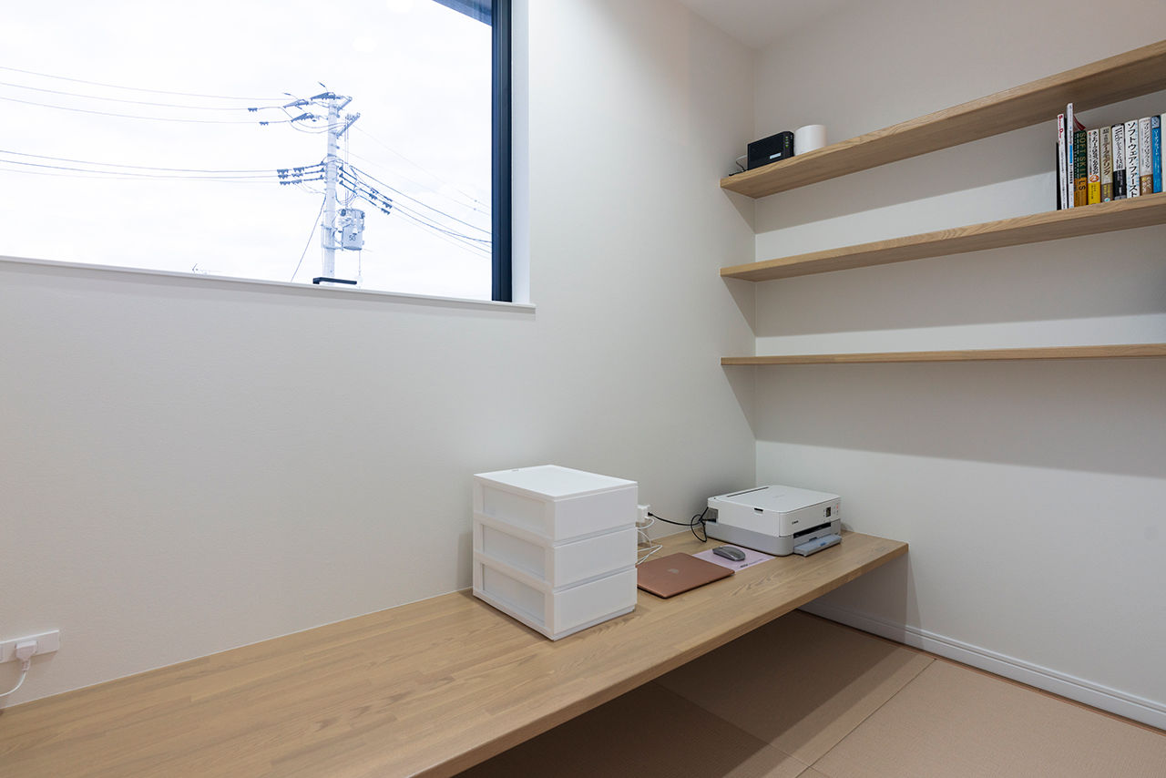 アオバクラフト 【1000万円台／間取図有／2LDK+書斎】2階リビング＋ルーフバルコニーで開放的に暮らすおしゃれな家の建築実例画像6