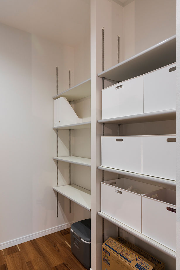 アオバクラフト 【1000万円台／間取図有／2LDK+書斎】2階リビング＋ルーフバルコニーで開放的に暮らすおしゃれな家の建築実例画像10