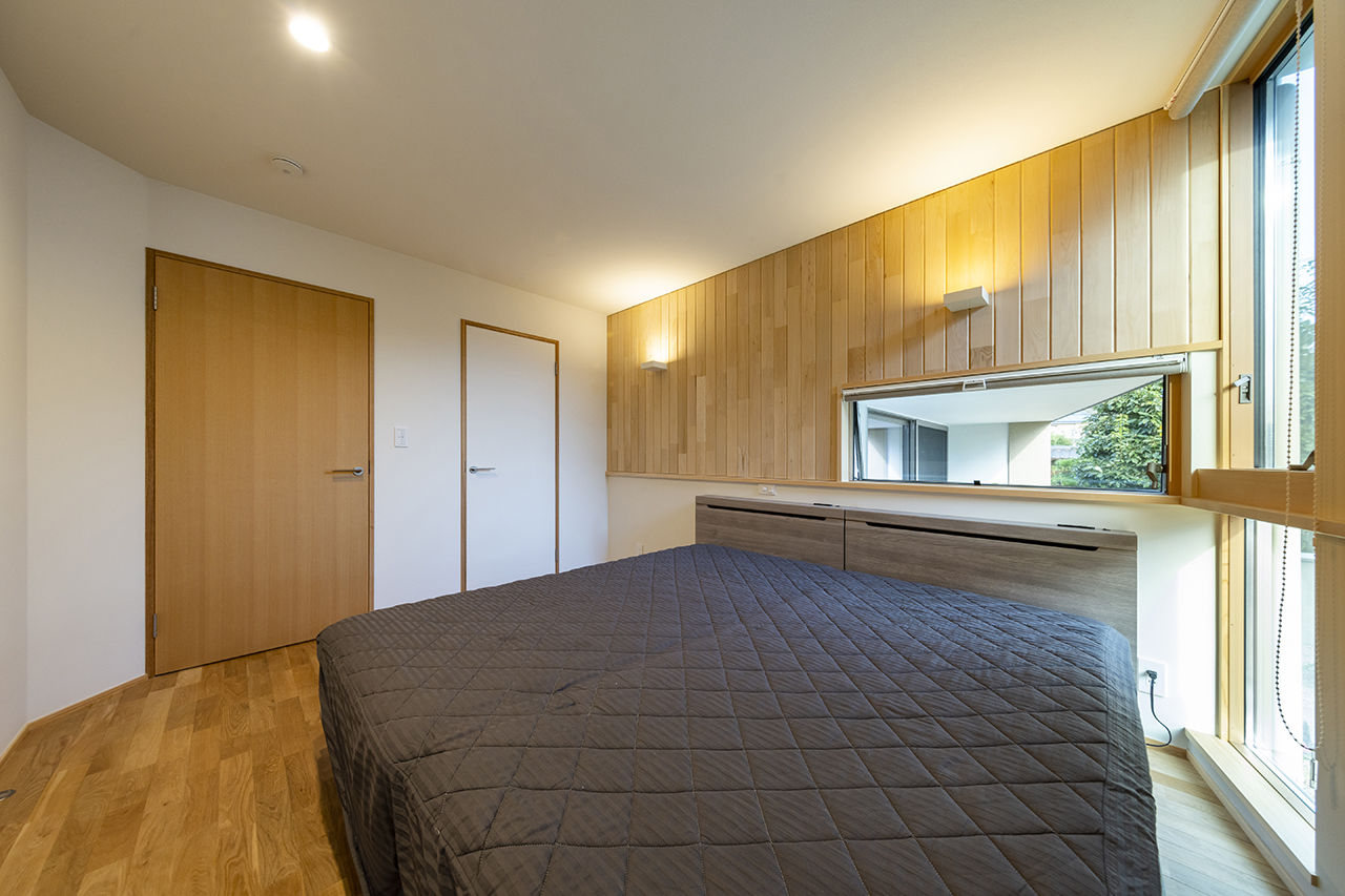 「き」なりの家 2つのリビングから空と山が広がるスキップフロアの暮らしの建築実例画像5