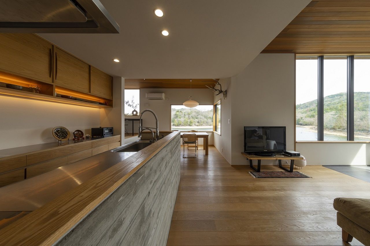 「き」なりの家 湖畔と四季を愉しむ家の建築実例画像2