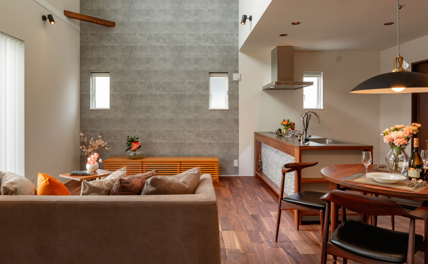 シャルドネホーム 【3000万円台/2階建て/3LDK/30坪台/間取り図】キャットウォークのある無垢材×タイルの大人かわいい家の建築実例画像4