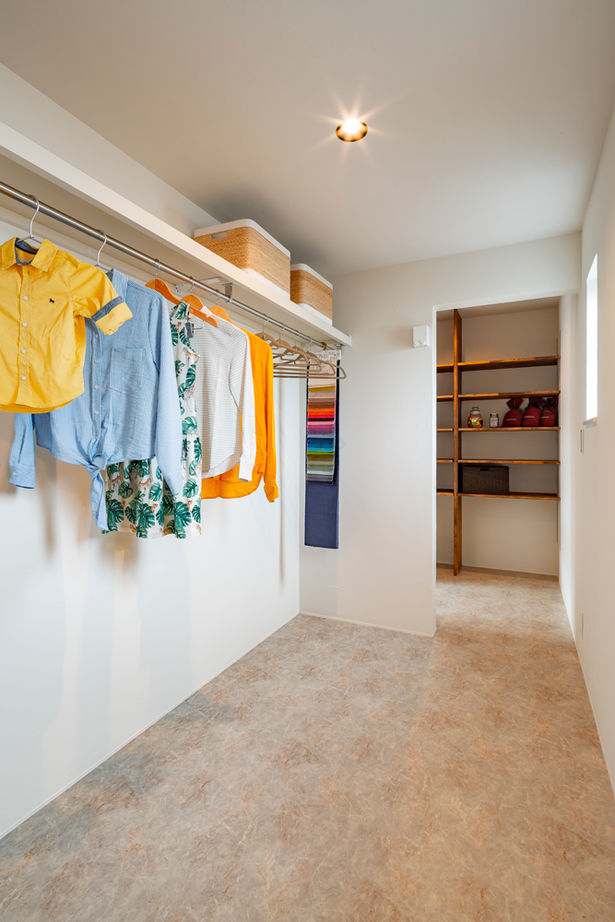 シャルドネホーム 【3000万円台/2階建て/3LDK/30坪台/間取り図】キャットウォークのある無垢材×タイルの大人かわいい家の建築実例画像16