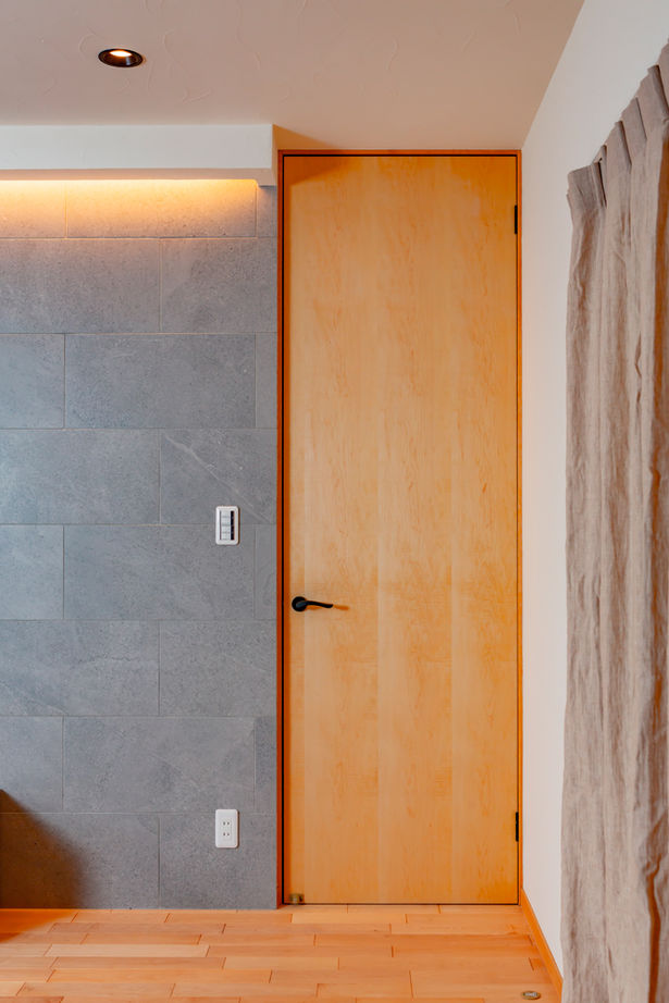 シャルドネホーム 【岐阜/ビルトインガレージ/注文住宅/間取り図】ホテルのような住み心地。テラスで非日常を味わう上質な家の建築実例画像10