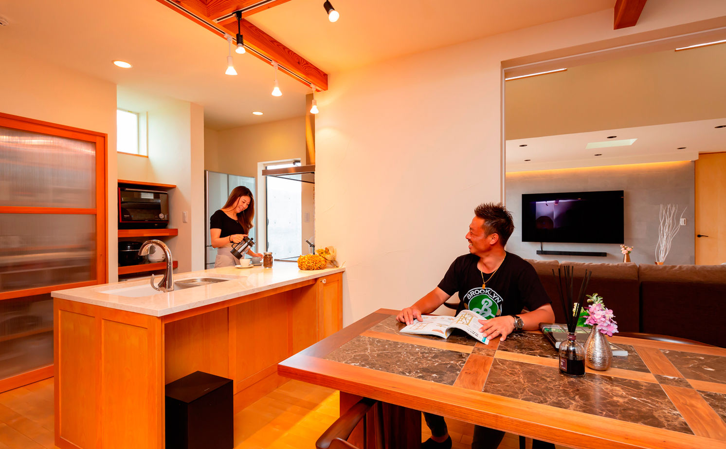 シャルドネホーム 【岐阜/ビルトインガレージ/注文住宅/間取り図】ホテルのような住み心地。テラスで非日常を味わう上質な家の建築実例画像11