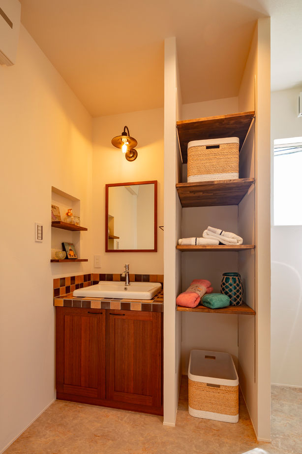 シャルドネホーム 【1000万円代/30坪台/4LDK/間取り図】吹抜けリビングのあるメイプル×ウォルナットのナチュラルモダンな家の建築実例画像10