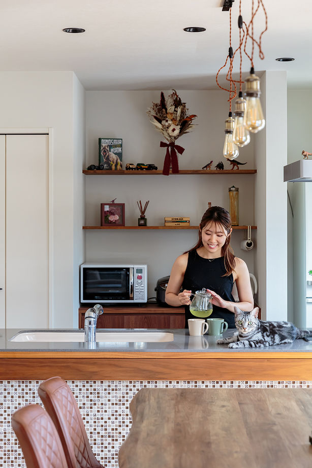 シャルドネホーム 【2000万円台/狭小/20坪台】昼と夜の表情が異なるオリジナルキッチンで、暮らしを豊かに彩る狭小住宅の建築実例画像4