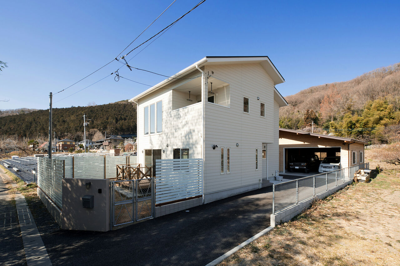 ステーツ 【本体価格1876万円/約35坪】開放的な吹き抜けリビングで薪ストーブの暖かさを味わう住まいの建築実例画像7