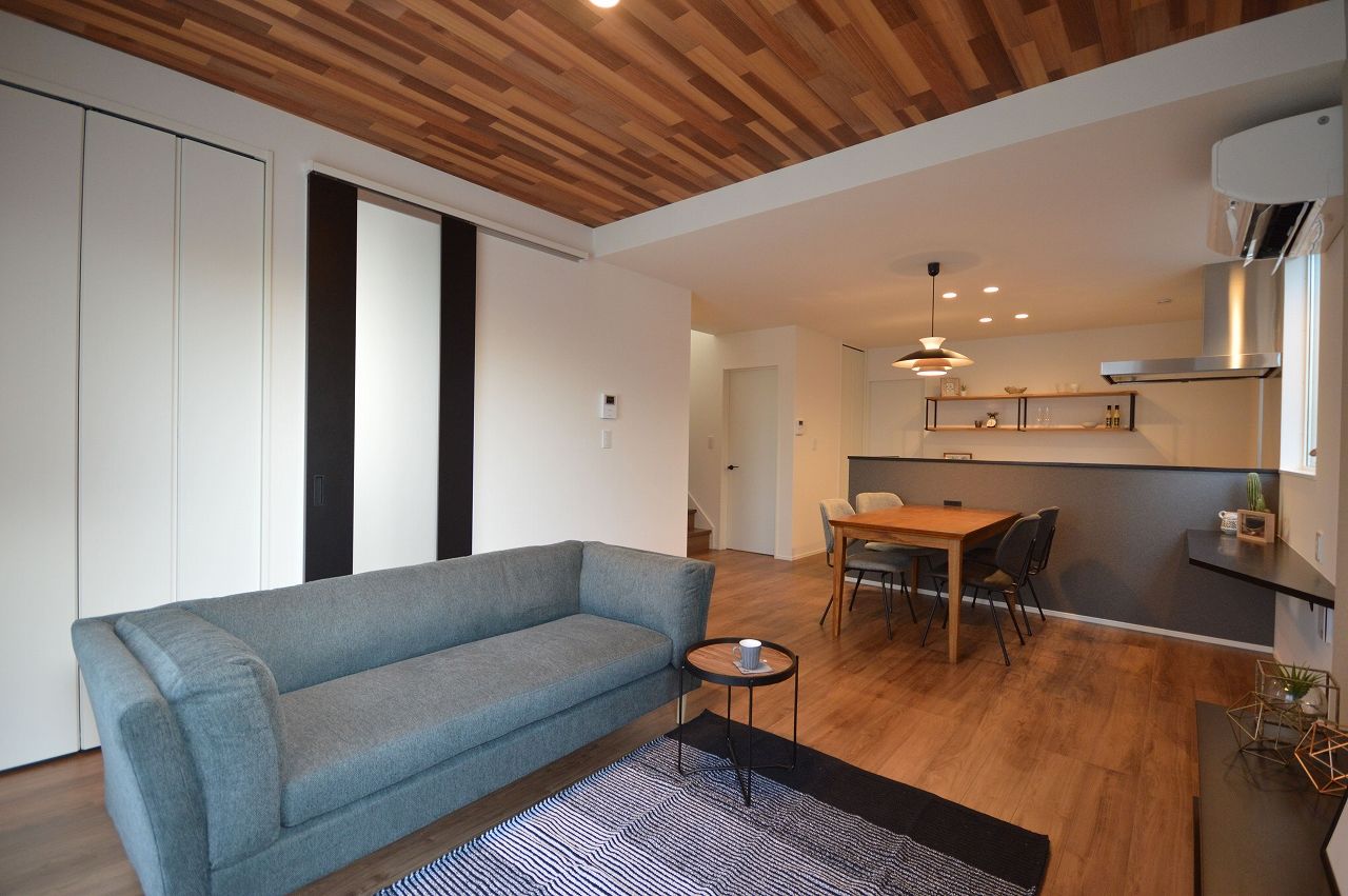 ステーツ 1階で生活が完結する、半平屋建て住宅の建築実例画像2