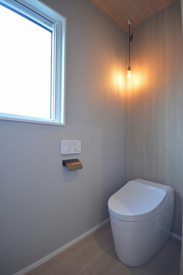 ステーツ キッチンが主役、回れる動線の家の建築実例画像8