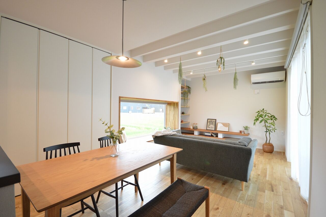 ステーツ 「ヌック」のある開放的なリビングと、家事ラク動線の住まいの建築実例画像3