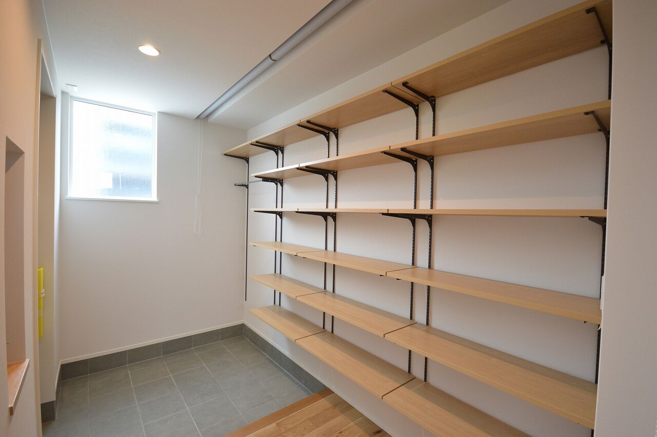 ステーツ 「ヌック」のある開放的なリビングと、家事ラク動線の住まいの建築実例画像6