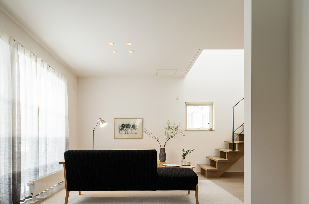 北王 【和が薫る、回遊動線の家】34.9坪の程よい広さに、スケルトン階段とオープンキッチンの建築実例画像2