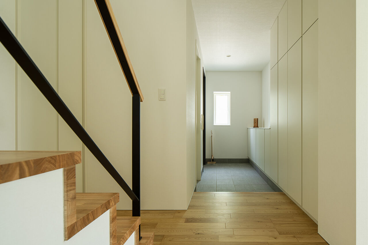 北王 【海と山をのぞむ家】数年かけて出会った土地で、自由設計ならではの住まいが完成の建築実例画像7